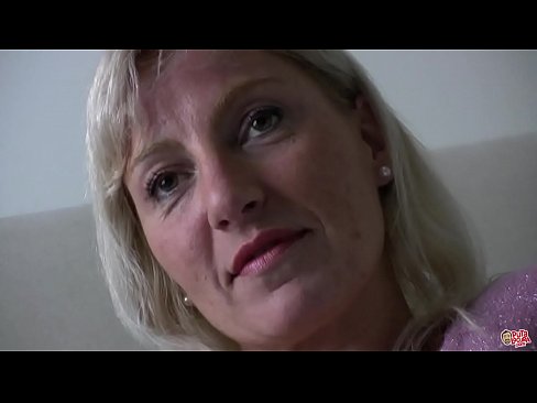 ❤️ D'Mamm, déi mir all gefuckt hunn ... Dame, behuelen Iech! ️❌ Fucking Video  op lb.libporno.ru ❤